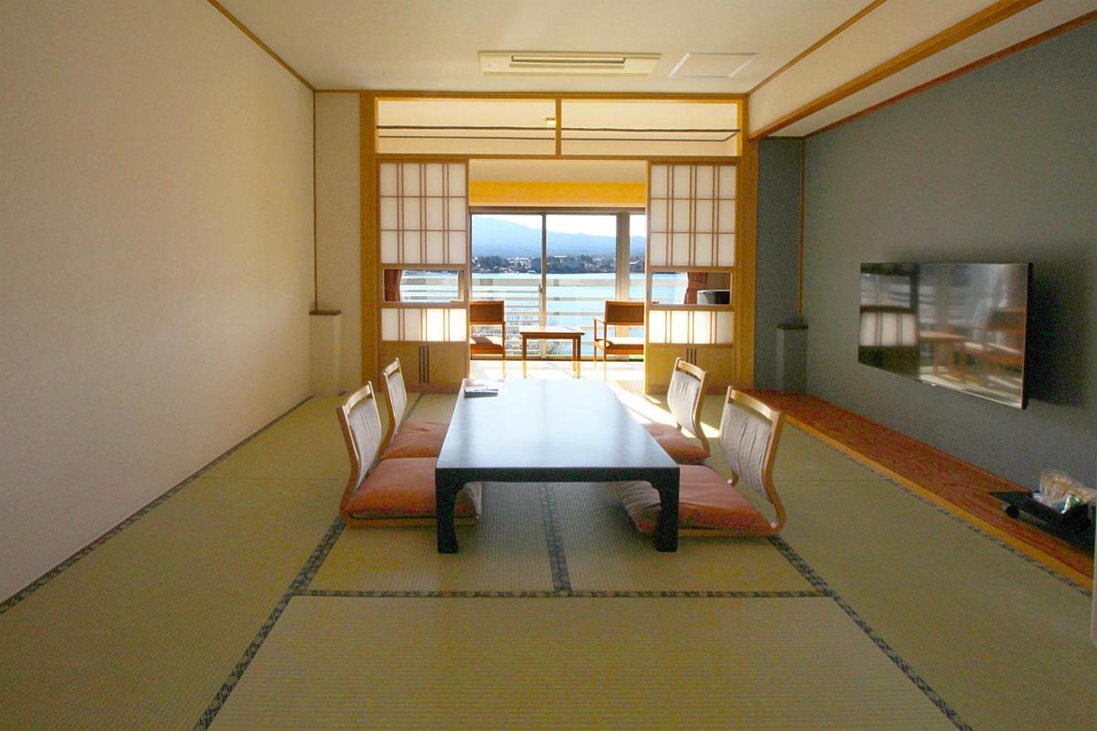 Hotel New Century Fujikawaguchiko Dış mekan fotoğraf